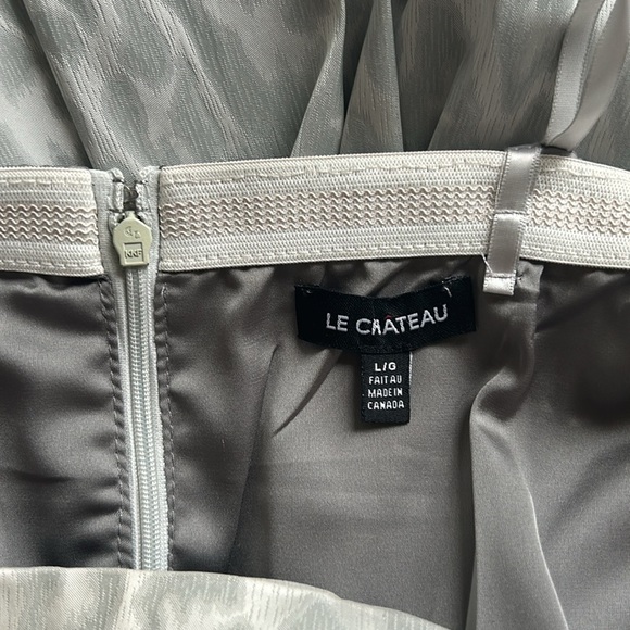 Le chateau Silver Cocktail Dress - Size large - Picture 3 of 3